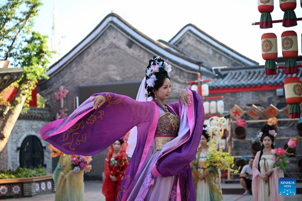 Improved management and services boost tourism consumption in Tangshan, north China's Hebei