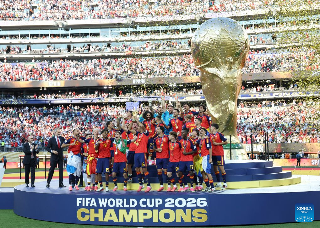 Late Torres strike fires Spain to World Cup title