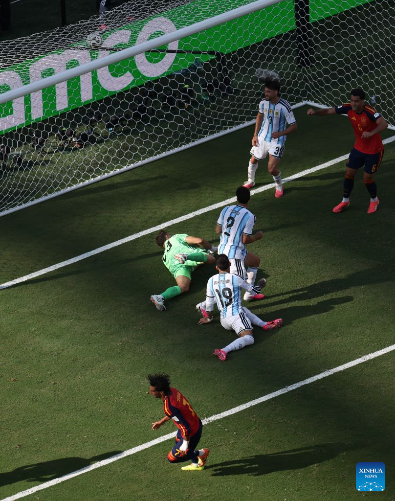 Late Torres strike fires Spain to World Cup title
