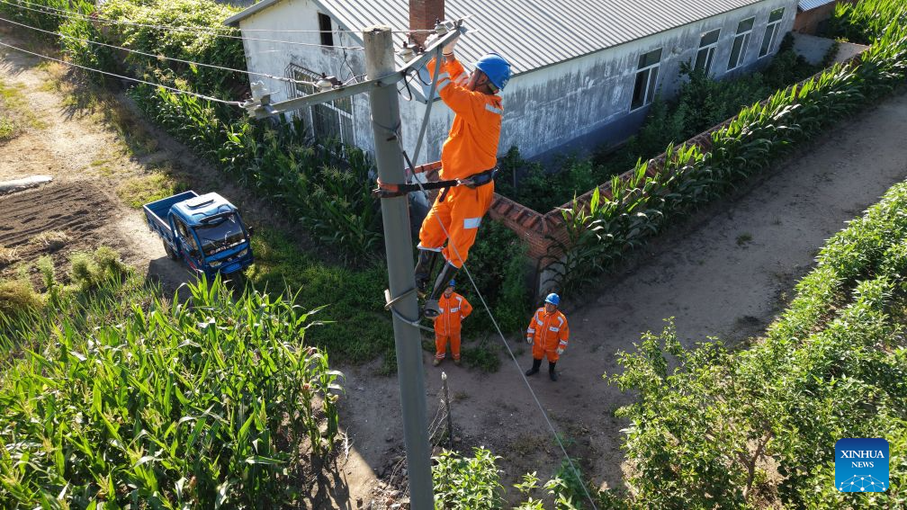 NE China's Mudanjiang steps up water, electricity restoration in flood-affected areas