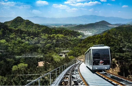 Explore Badaling: Two cable car routes to explore misty Badaling Explore Badaling: Two cable car routes to explore misty Badaling
