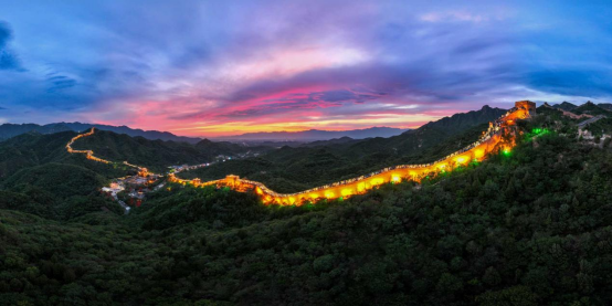 Explore Badaling: Two cable car routes to explore misty Badaling