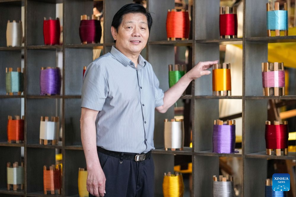 Weaving the golden legacy of Nanjing: a Yunjin inheritor's story