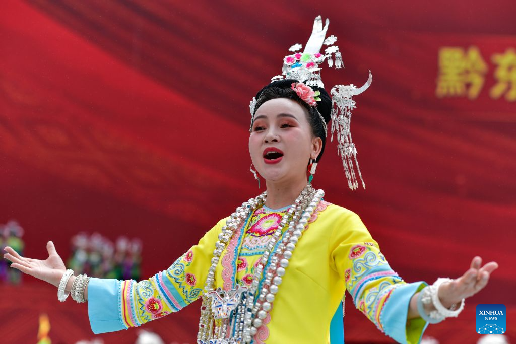 Qiandongnan Miao and Dong Autonomous Prefecture celebrates 70th founding anniversary