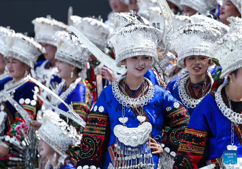 Qiandongnan Miao and Dong Autonomous Prefecture celebrates 70th founding anniversary