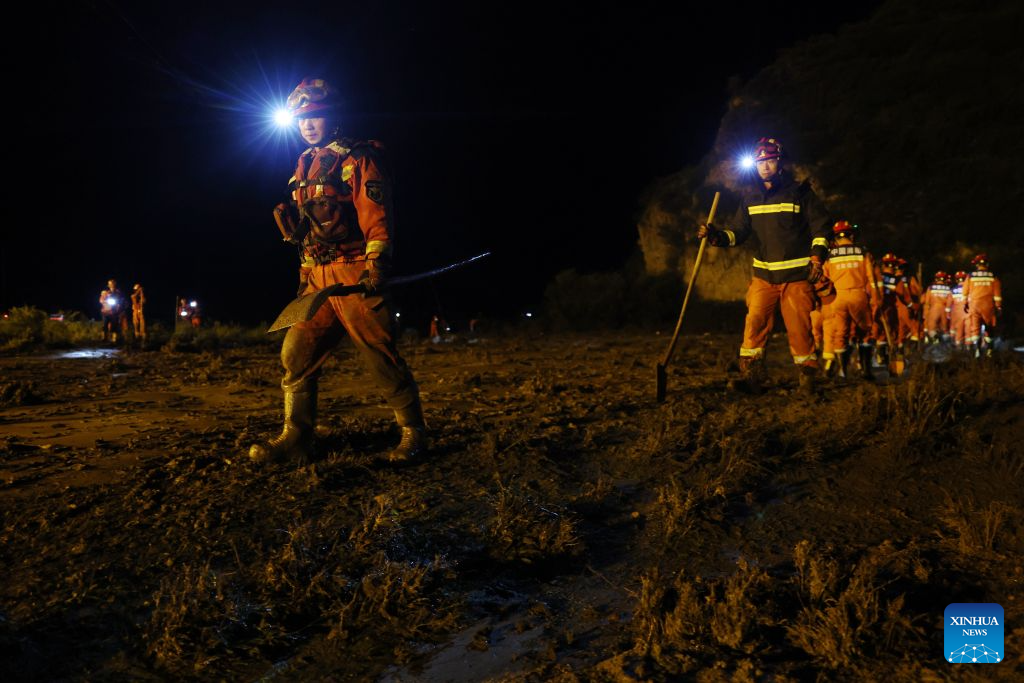 Rescue operations underway following flash flood in NW China's Gansu