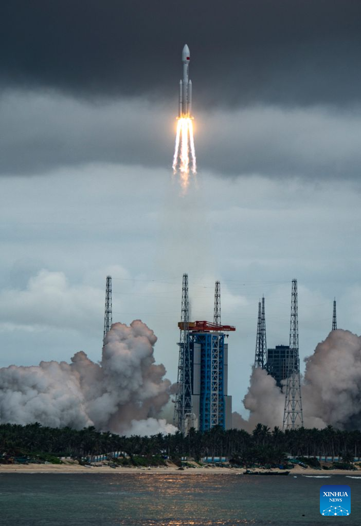 Chinese Long March-8A rocket launches new internet satellite group