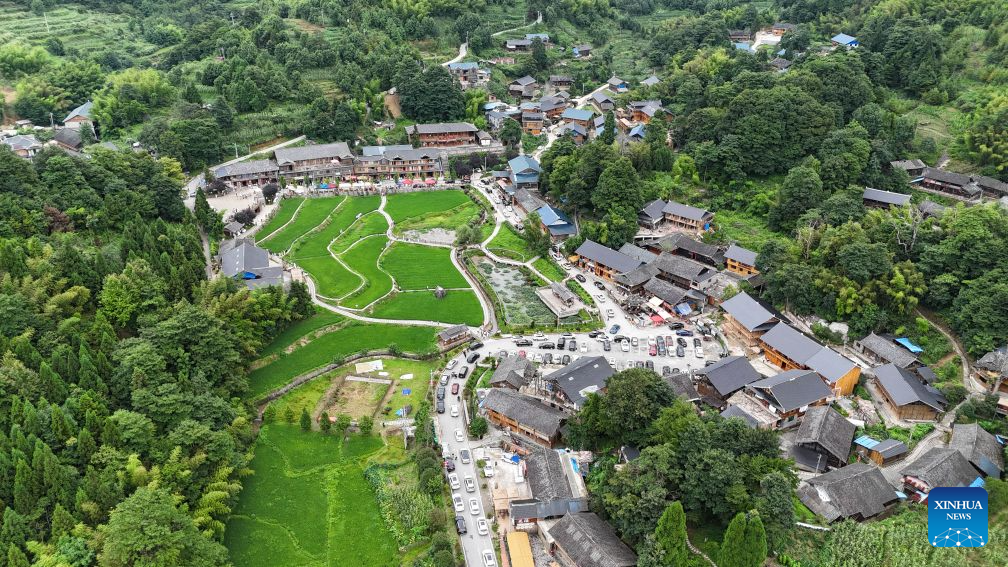 Huxingshan Yao Township in Hunan embraces tourism boom in midsummer