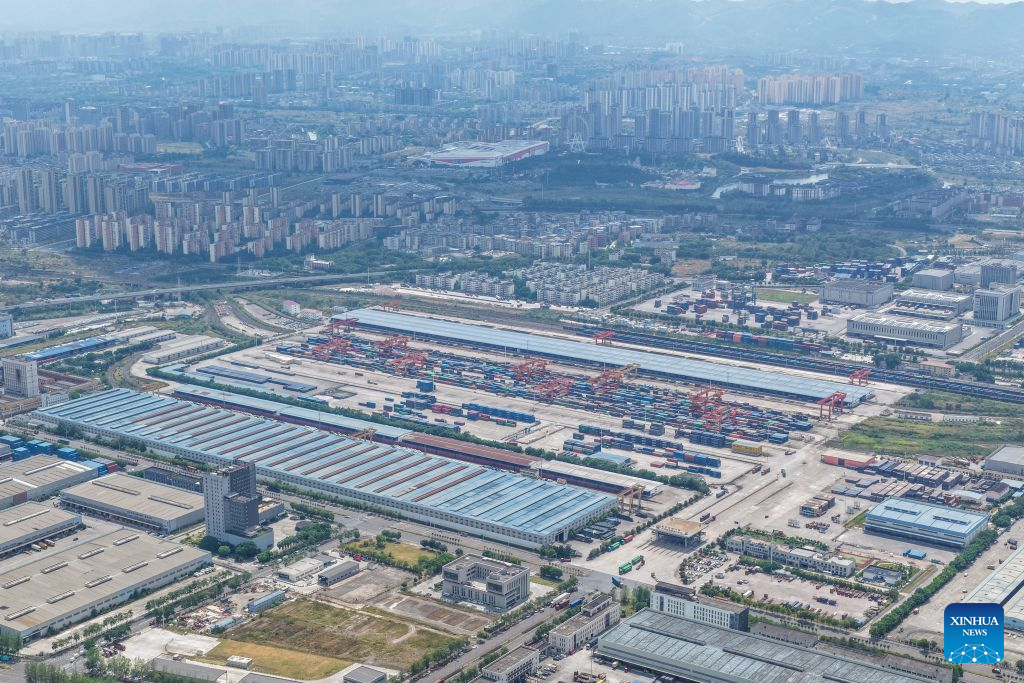 Chongqing leverages strategic location to develop integrated logistics network