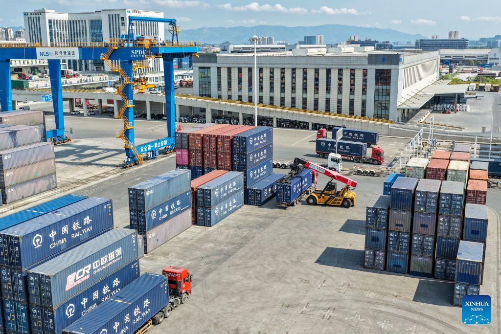 Chongqing leverages strategic location to develop integrated logistics network