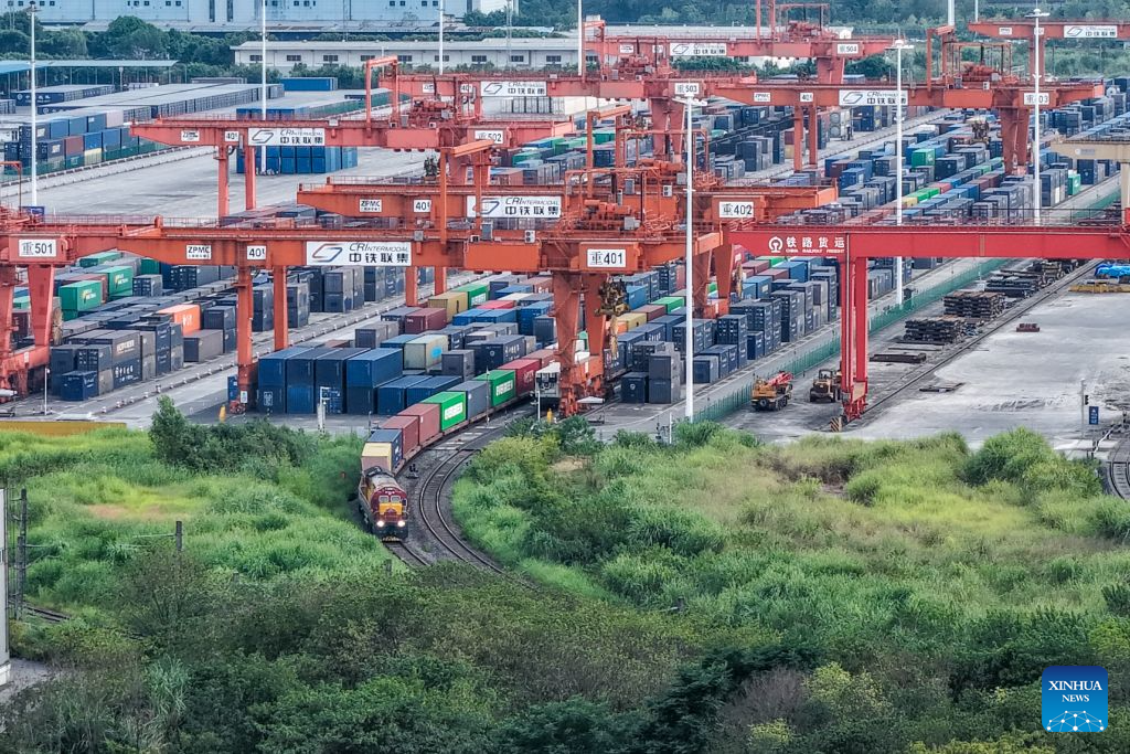 Chongqing leverages strategic location to develop integrated logistics network