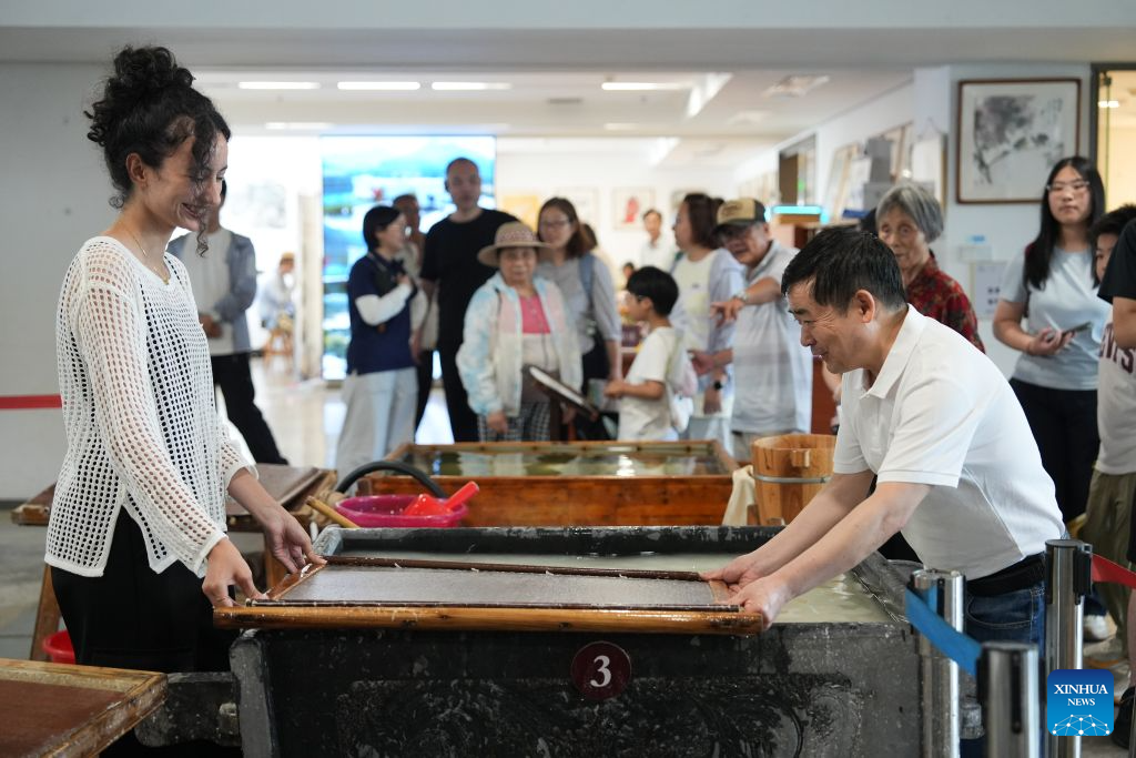 Xuan paper culture fuels tourism growth in Jingxian County, China's Anhui