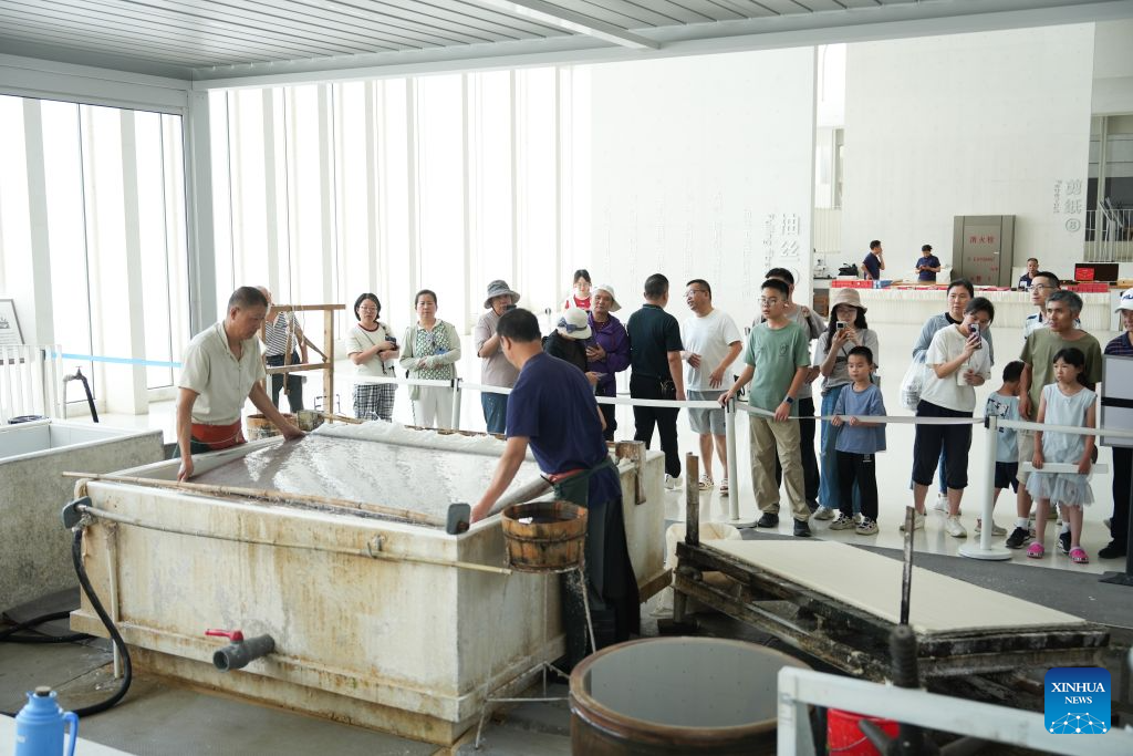 Xuan paper culture fuels tourism growth in Jingxian County, China's Anhui