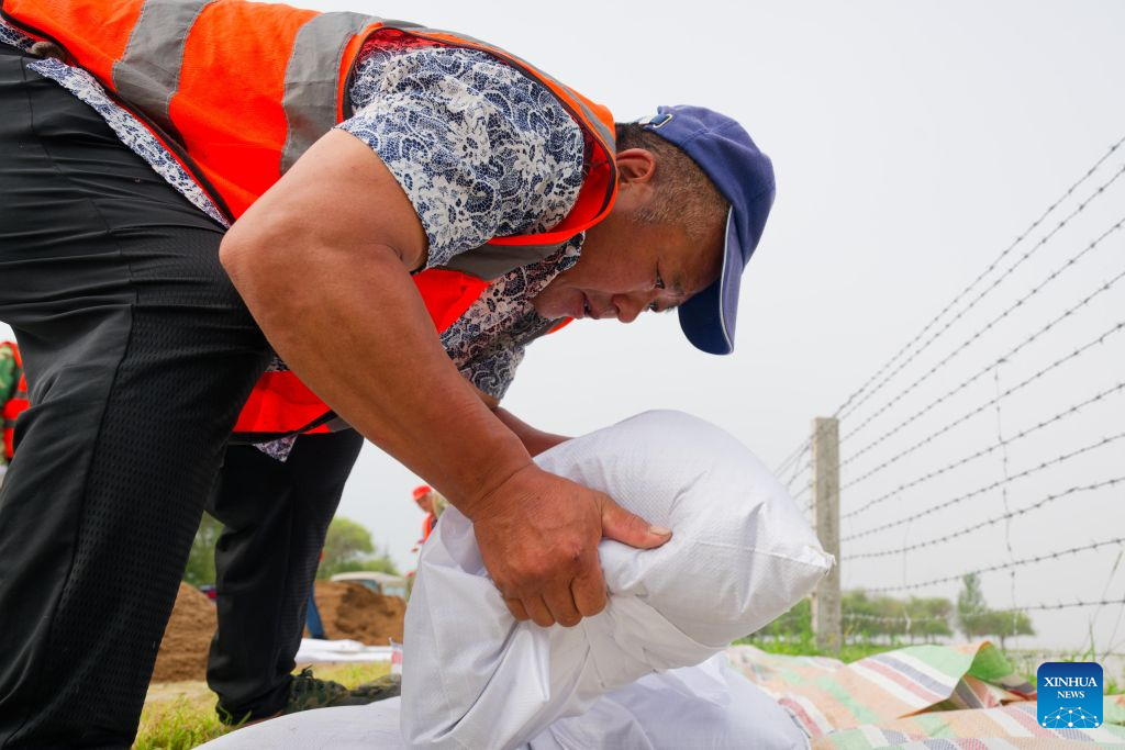 China's Heilongjiang steps up flood prevention measures in main flood season
