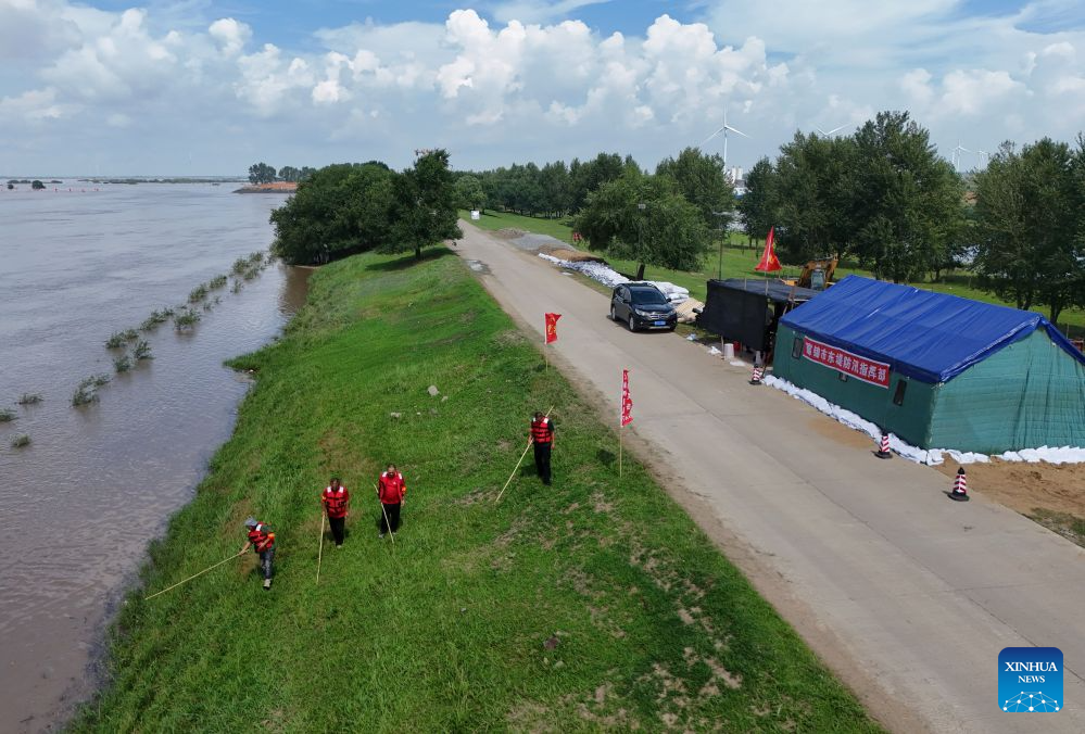 China's Heilongjiang steps up flood prevention measures in main flood season