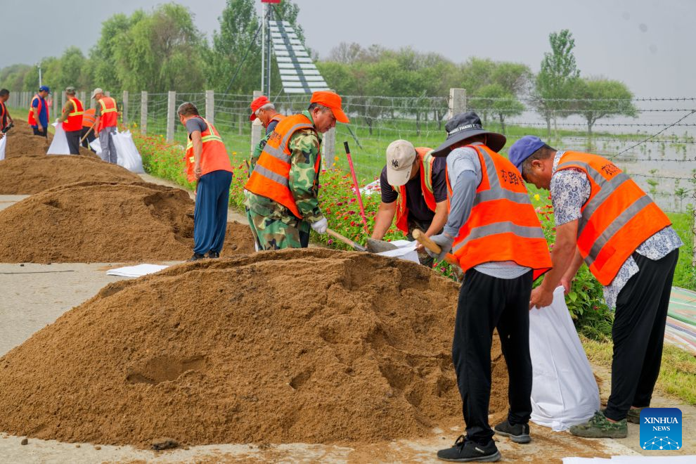 China's Heilongjiang steps up flood prevention measures in main flood season