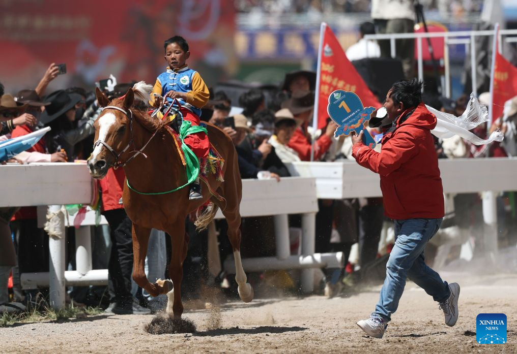 Nagqu Horse Racing Festival 2026 kicks off in China's Xizang
