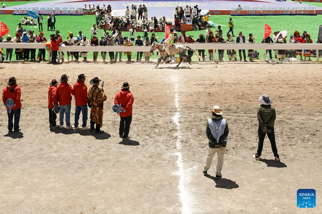 Nagqu Horse Racing Festival 2026 kicks off in China's Xizang