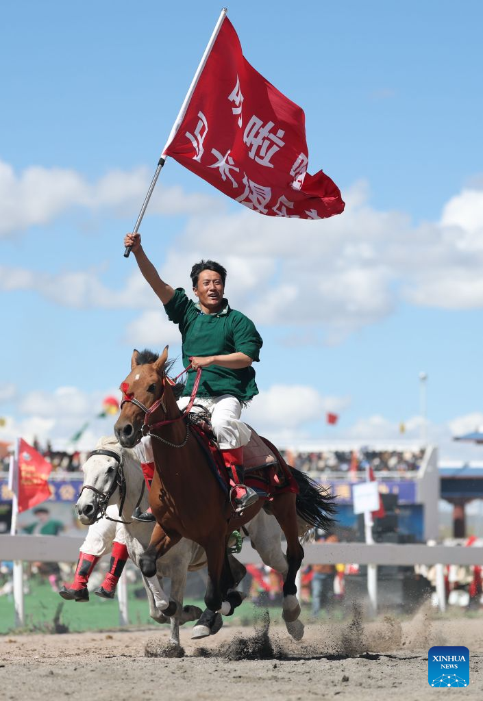 Nagqu Horse Racing Festival 2026 kicks off in China's Xizang