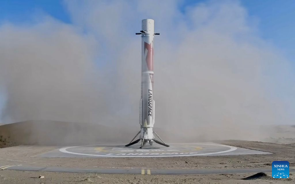 China Focus: China launches Zhuque-3, achieving its first rocket recovery on land