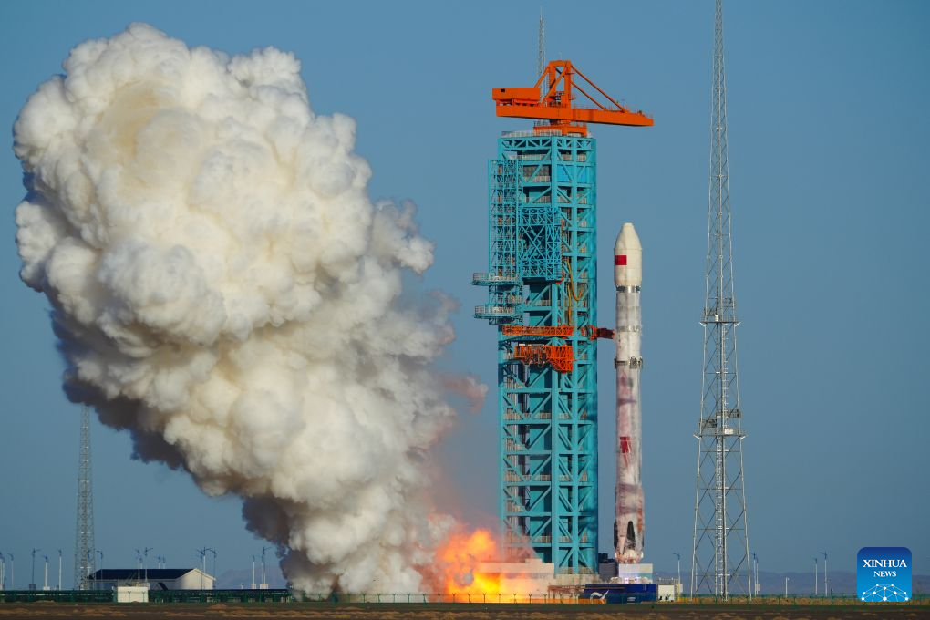 China Focus: China launches Zhuque-3, achieving its first rocket recovery on land