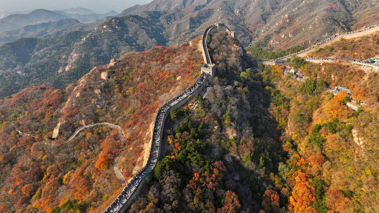 Explore Badaling: Vote for your favorite season at the Great Wall