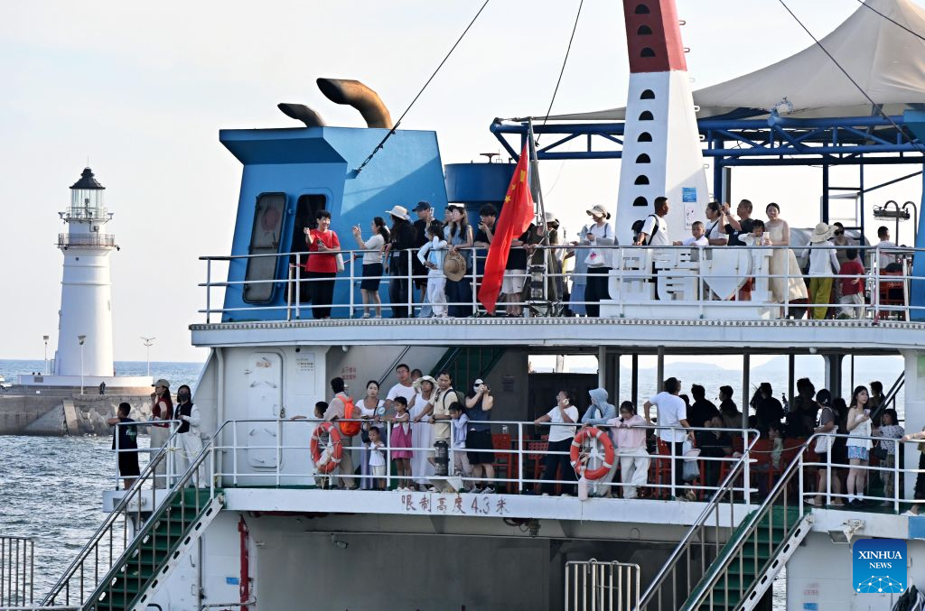 China's Qingdao launches new sea sightseeing routes to boost tourism