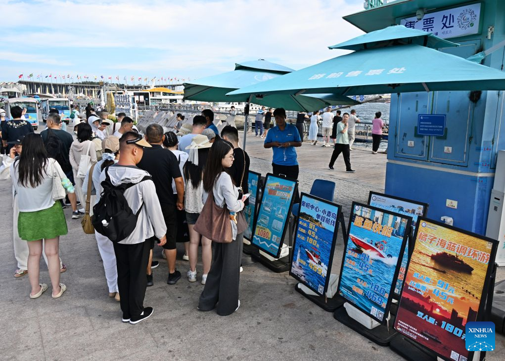 China's Qingdao launches new sea sightseeing routes to boost tourism