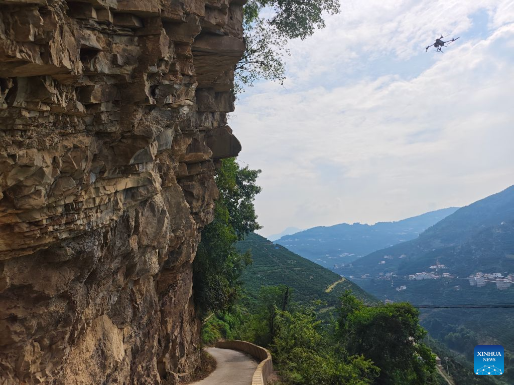 Modern tech helps prevent geological risks in China's Three Gorges region