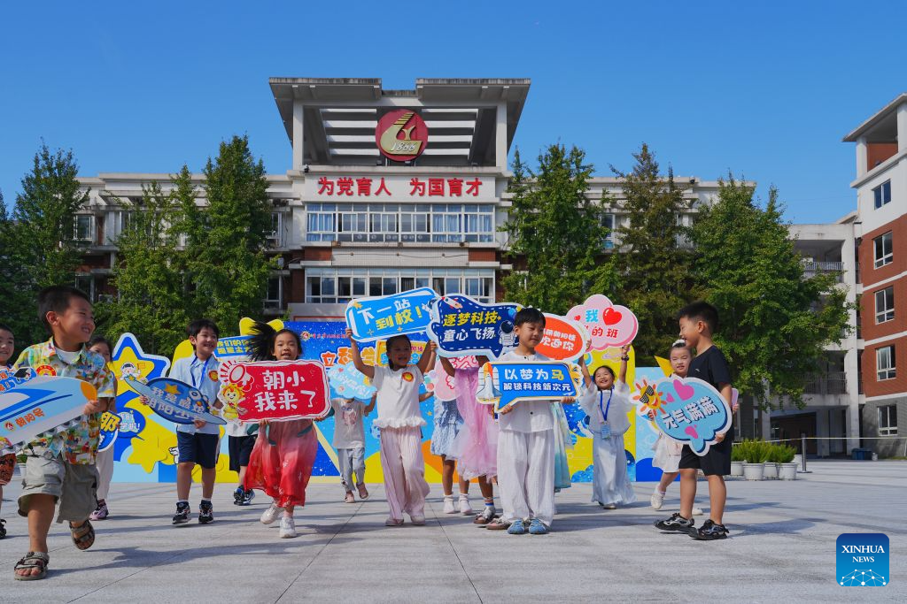Primary and secondary schools in parts of China welcome first day of new semester
