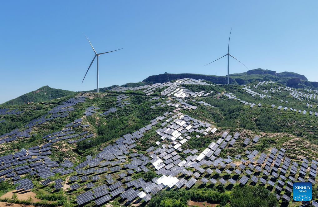 China's photovoltaic power capacity overtakes coal-fired power for first time