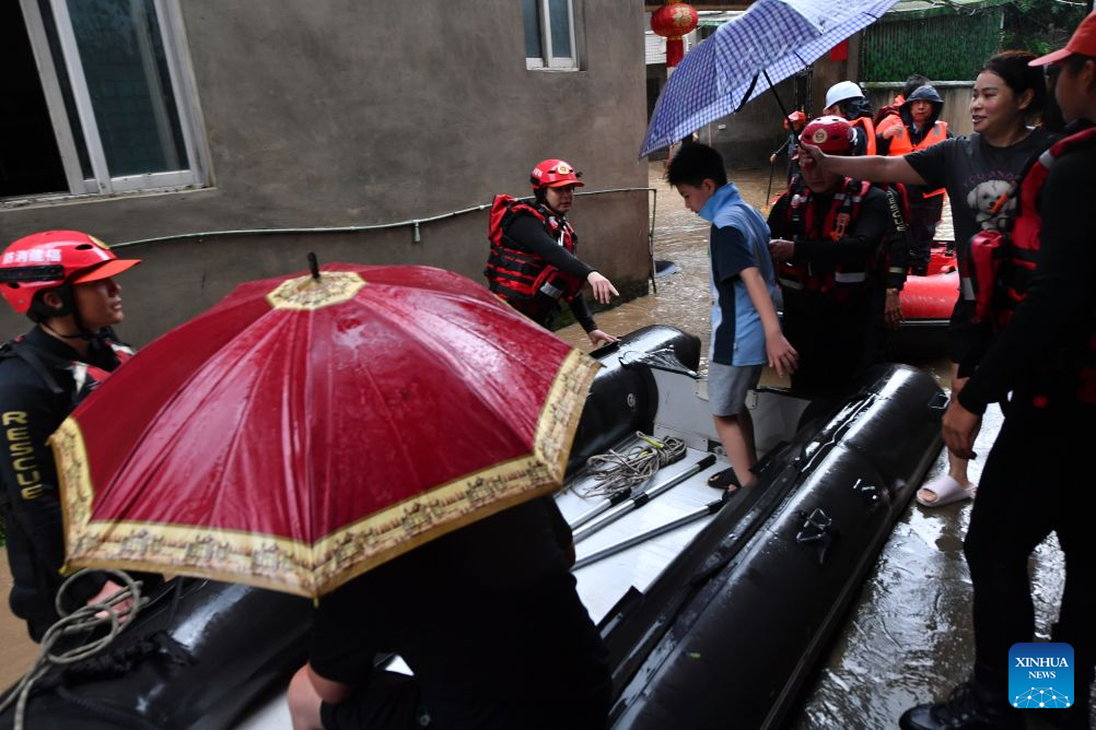Rescue, relief efforts underway in typhoon-hit Minhou County, China's Fujian