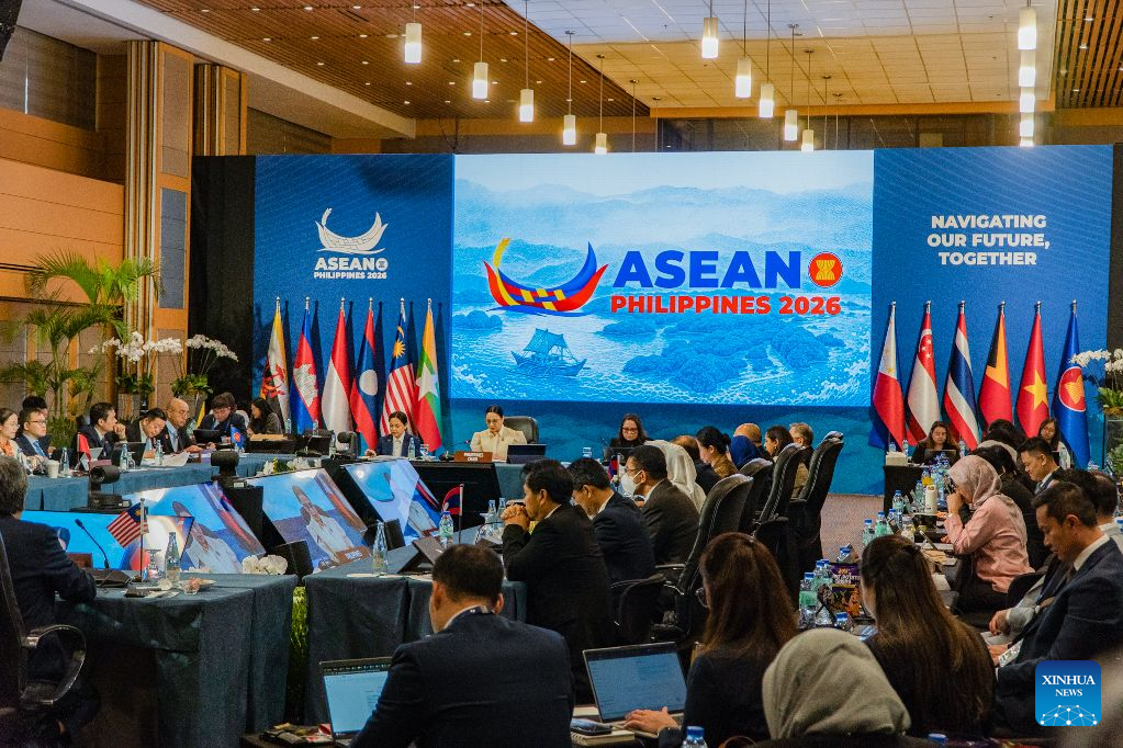 ASEAN ministers gather in Philippines to discuss economic issues