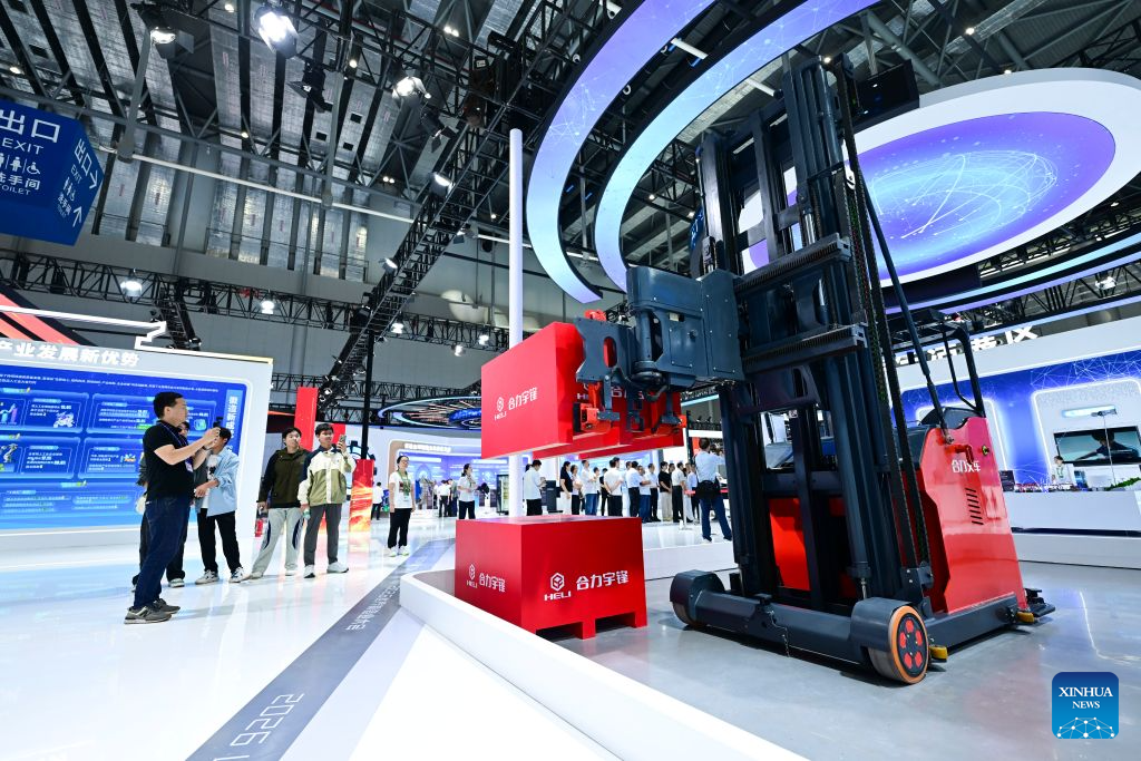 Unmanned technologies displayed during World Manufacturing Conference in Hefei, E China