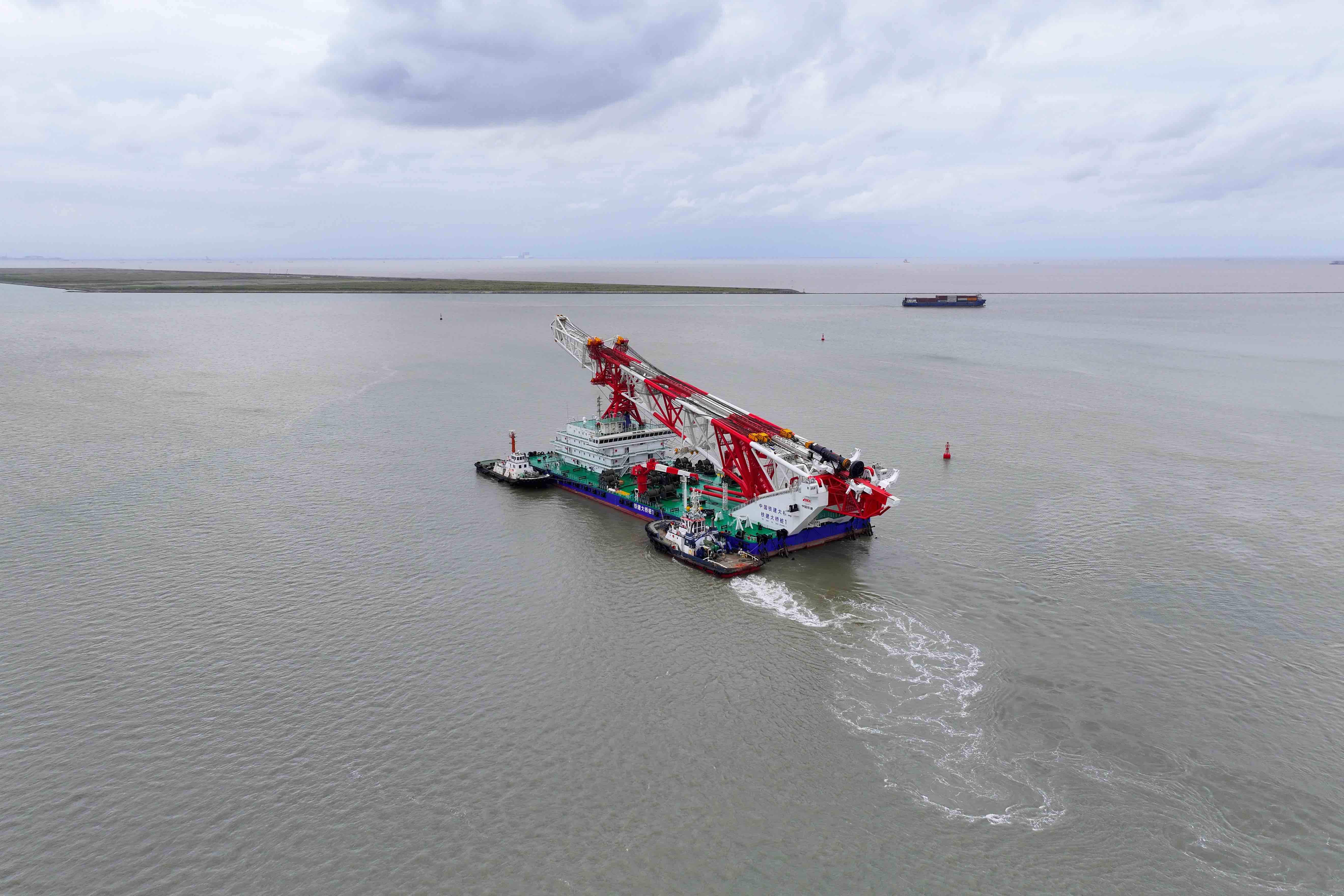 World's largest pile driving vessel World's largest pile driving vessel