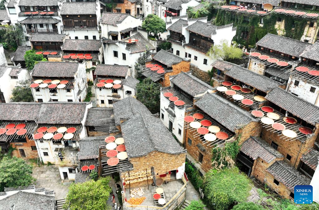 Tourism boom fueled by rural tradition Shaiqiu brings new life to villager in Jiangxi