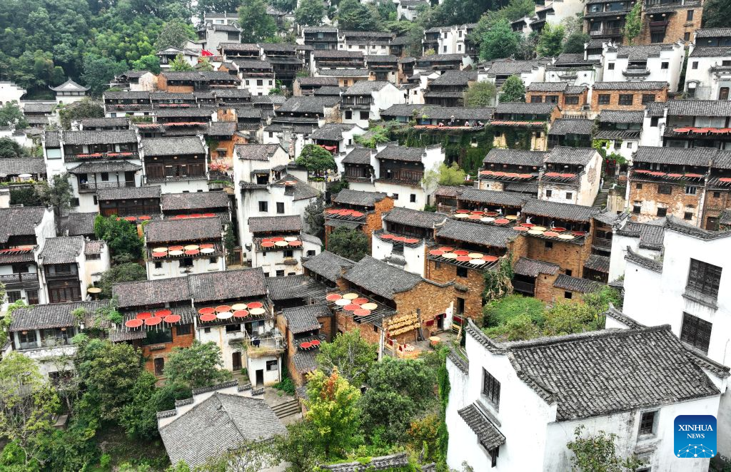 Tourism boom fueled by rural tradition Shaiqiu brings new life to villager in Jiangxi