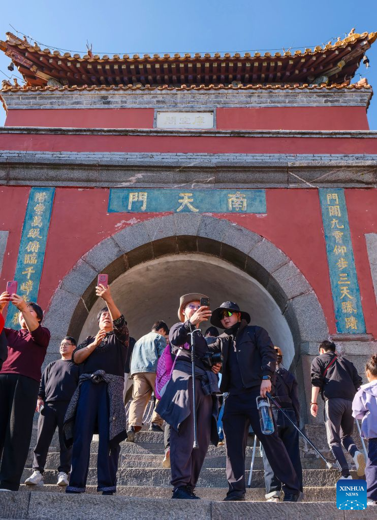 National Day holiday sees cultural, tourism boom across China