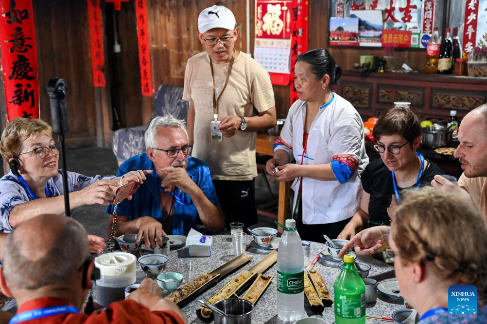 Foreign visitors flock to Longji to experience traditional Chinese rural life