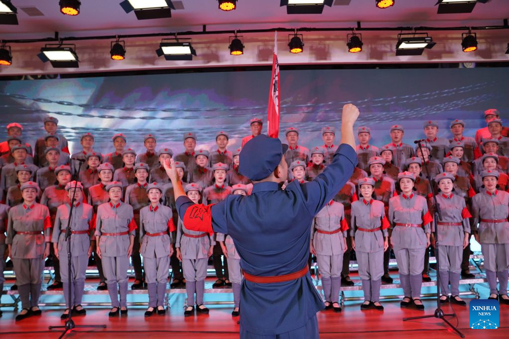 Long March Origin choir carries forward Red Army spirit
