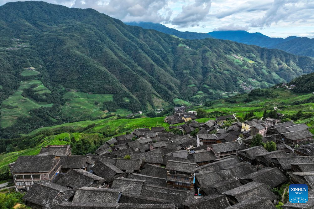 Foreign visitors flock to Longji to experience traditional Chinese rural life