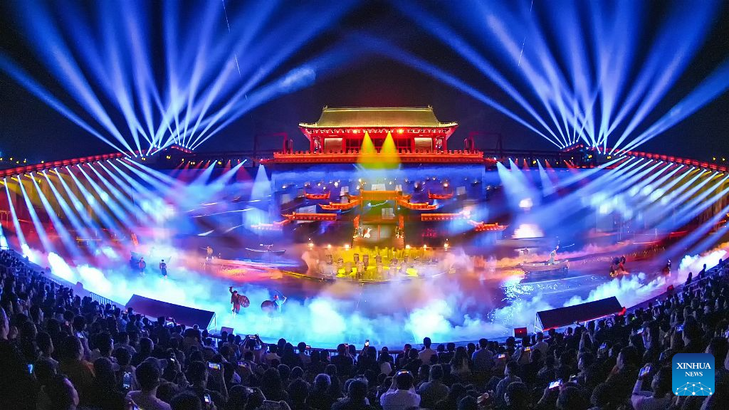 Cultural and tourism complex in Tianjin's ancient town launches trial operation
