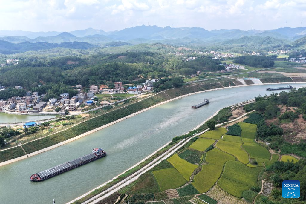 Cargo throughput of Pinglu Canal surpasses 1 mln tonnes in S China's Guangxi