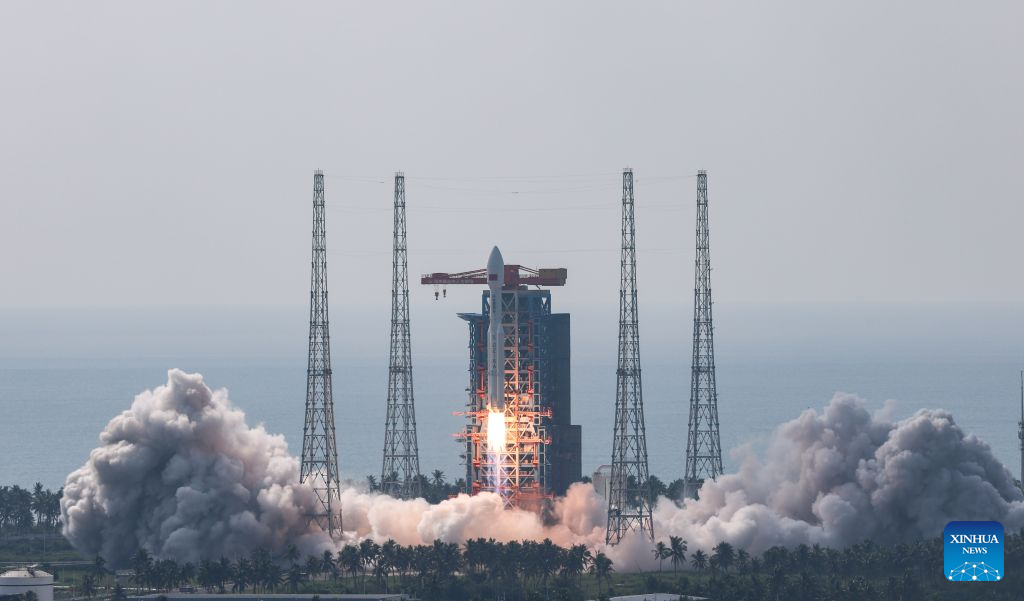 China launches new internet satellite group