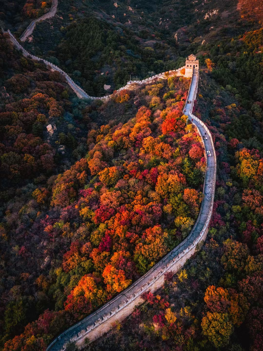Explore Badaling: Autumn paints the Badaling Great Wall Explore Badaling: Autumn paints the Badaling Great Wall
