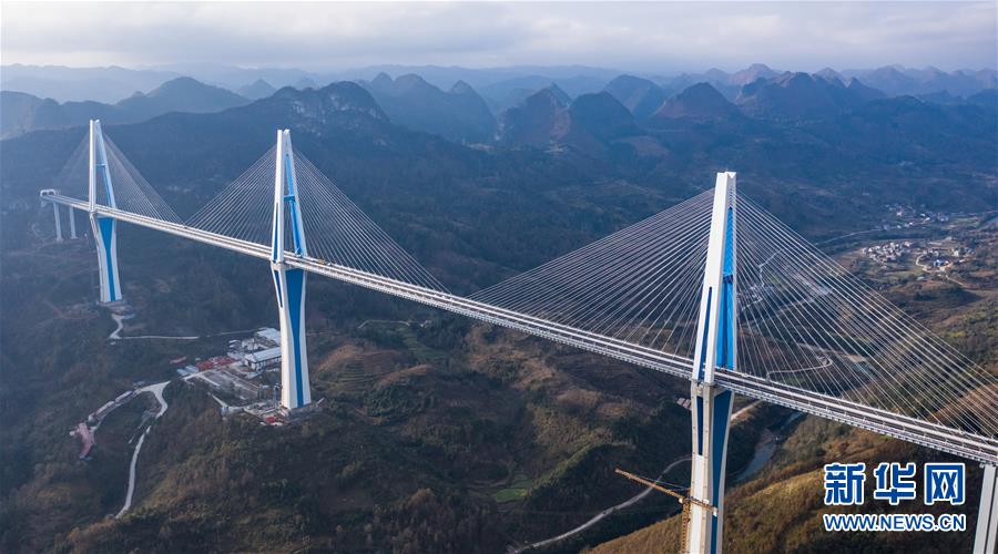 清华美院探索艺术产业人才培养新实践