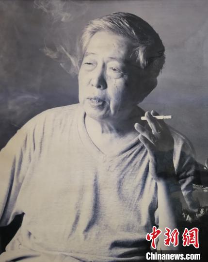 中国著名书法家、学者林鹏逝世