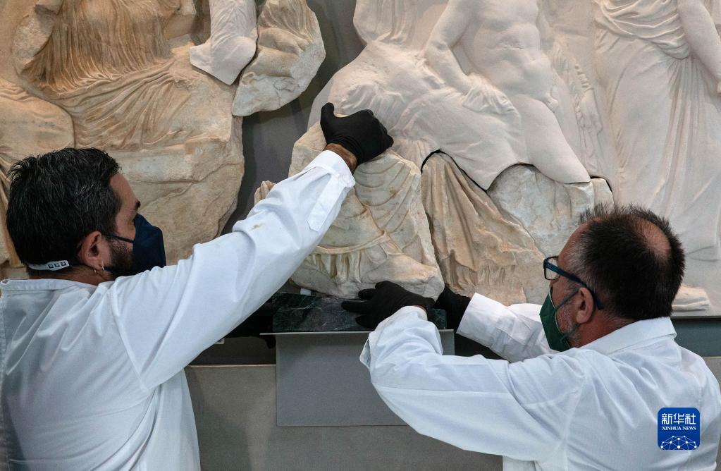 希腊帕特农神庙石雕碎片重回雅典卫城