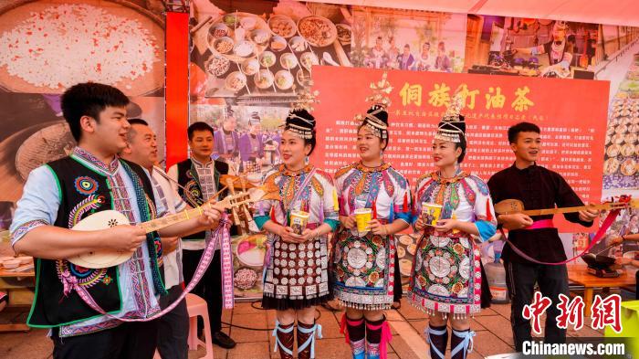 “国际茶日”第十三届桂林恭城油茶文化节开幕