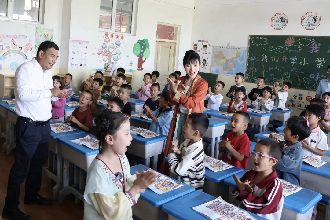 小一姐姐:从阅读者到中华文化传播者